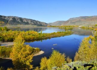 Windy Gap Reservoir photo