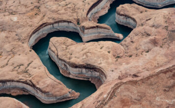 The Water Desk now accepting applications for a Spring 2026 paid internship