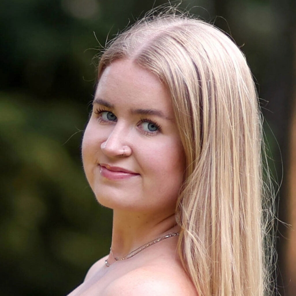 Annie MacKeigan photo