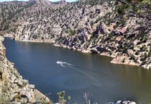 Critics oppose Wyoming hydroelectric project, pointing to climate-driven drought crisis
