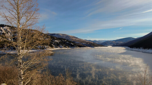 Ruedi Reservoir, along the Fryingpan River, near Basalt, Colorado, in December 2020. Photo by Mitch Tobin, The Water Desk