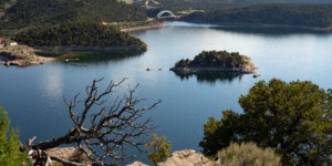 Flaming Gorge Reservoir stores water from the Green River in Wyoming, and is shared by Wyoming and Utah.