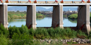 The remaining natural flow of the Colorado River is diverted in Mexico at the Morelos Dam. The historic channel below the dam is dry. ©Ted Wood Usage rights are granted for editorial and nonprofit purposes only. No commercial or re-sale rights are granted without permission of the photographer. Full use and licensing information: https://waterdesk.org/multimedia/license