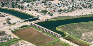 The remaining natural flow of the Colorado River is diverted in Mexico at the Morelos Dam. The historic channel below the dam is dry. ©Ted Wood Usage rights are granted for editorial and nonprofit purposes only. No commercial or re-sale rights are granted without permission of the photographer. Full use and licensing information: https://waterdesk.org/multimedia/license