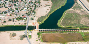 The remaining natural flow of the Colorado River is diverted in Mexico at the Morelos Dam. The historic channel below the dam is dry. ©Ted Wood Usage rights are granted for editorial and nonprofit purposes only. No commercial or re-sale rights are granted without permission of the photographer. Full use and licensing information: https://waterdesk.org/multimedia/license