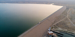 The Fontenelle Reservoir stores water from the Green River in southwestern Wyoming, above the Flaming Gorge reservoir.