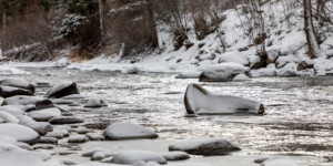 The Roaring Fork River on Colorado's Western Slope on December 23, 2020. © Mitch Tobin. Usage rights are granted for editorial and nonprofit purposes only. No commercial or re-sale rights are granted without permission of the photographer. Full use and licensing information can be found here: https://waterdesk.org/multimedia/license/