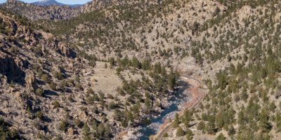 The Arkansas River in central Colorado on March 31, 2021. © Mitch Tobin. Usage rights are granted for editorial and nonprofit purposes only. No commercial or re-sale rights are granted without permission of the photographer. Full use and licensing information at https://waterdesk.org/multimedia/license/