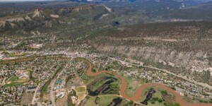 Aerial view of the Animas River and Durango, Colorado. Photo taken on May 26, 2023. Thanks to lighthawk.org for the aerial support. ©Mitch Tobin Usage rights are granted for editorial and nonprofit purposes only. No commercial or re-sale rights are granted without permission of the photographer. https://waterdesk.org/multimedia/license/