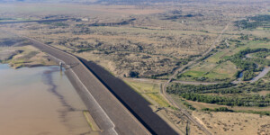 Aerial view of Cochiti Dam and Lake, along the Rio Grande in New Mexico, on June 25, 2024. Aerial support provided by LightHawk. ©Mitch Tobin Usage rights are granted for editorial and nonprofit purposes only. No commercial or re-sale rights are granted without permission of the photographer. https://waterdesk.org/multimedia/