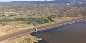 Aerial view of Cochiti Dam and Lake, along the Rio Grande in New Mexico, on June 25, 2024. Aerial support provided by LightHawk. ©Mitch Tobin Usage rights are granted for editorial and nonprofit purposes only. No commercial or re-sale rights are granted without permission of the photographer. https://waterdesk.org/multimedia/