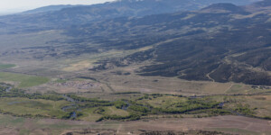 Aerial view of agriculture and Rio Grande in Colorado's San Luis Valley on May 23, 2024. Aerial support provided by LightHawk. ©Mitch Tobin Usage rights are granted for editorial and nonprofit purposes only. No commercial or re-sale rights are granted without permission of the photographer. https://waterdesk.org/multimedia/