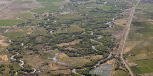 Aerial view of agriculture and Rio Grande in Colorado's San Luis Valley on May 23, 2024. Aerial support provided by LightHawk. ©Mitch Tobin Usage rights are granted for editorial and nonprofit purposes only. No commercial or re-sale rights are granted without permission of the photographer. https://waterdesk.org/multimedia/
