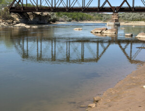 The Colorado River experienced extremely low flows in its 15-mile reach through Colorado's Grand Valley on April 22, 2026. A combination of heavy upstream diversion for irrigation and record low snowpack the winter before were the cause. © Luke Runyon. Usage rights are granted for editorial and nonprofit purposes only. No commercial or re-sale rights are granted without permission of the photographer.