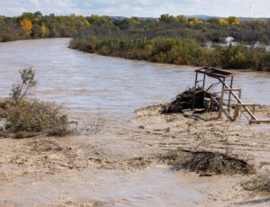 Flooding along the San Juan River in Shiprock, New Mexico, on the Navajo Nation, on October 25, 2026. ©Mitch Tobin Usage rights are granted for editorial and nonprofit purposes only. No commercial or re-sale rights are granted without permission of the photographer.
